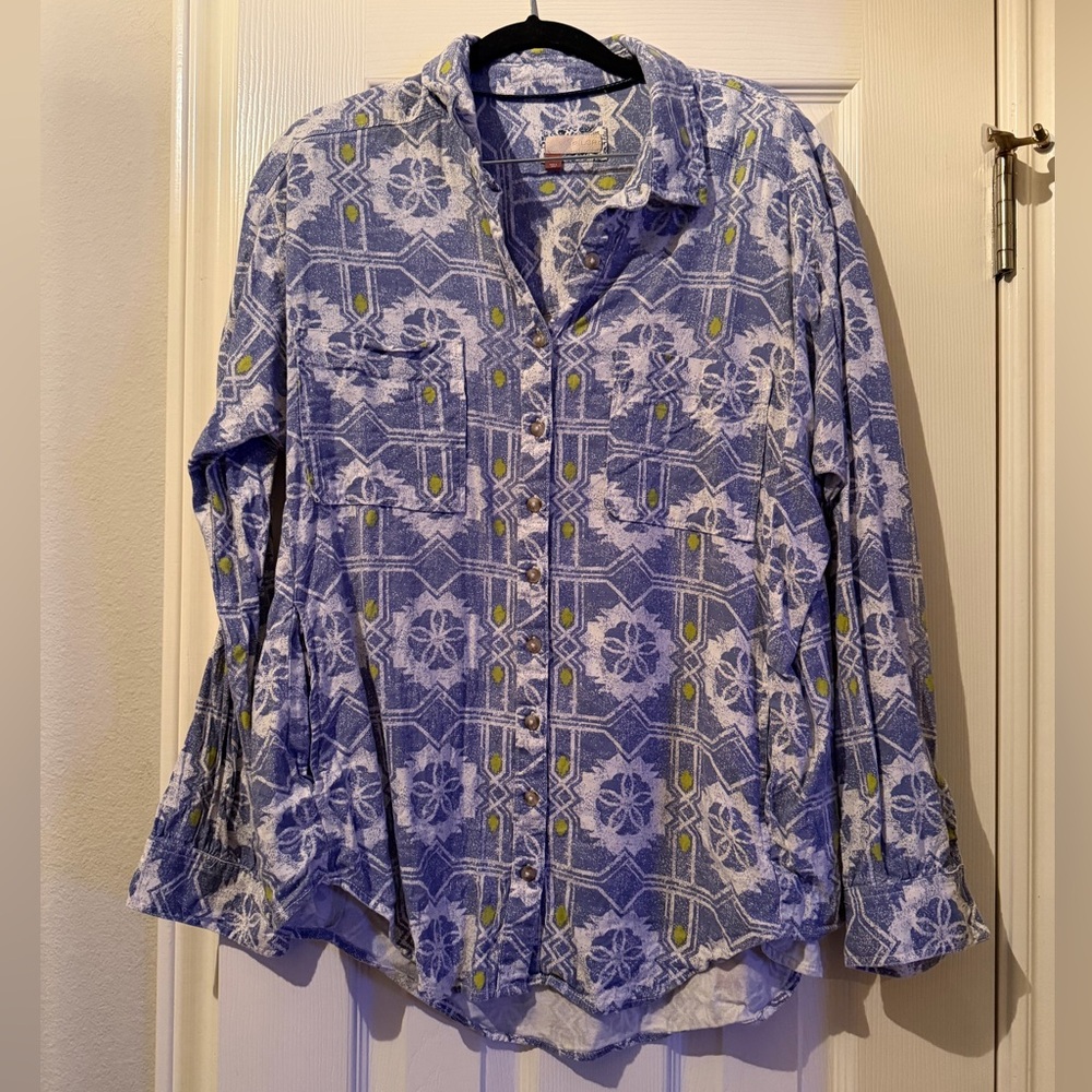 Pilcro Anthropologie Blue Green Batik Long Sleeve Button Down Top Size L